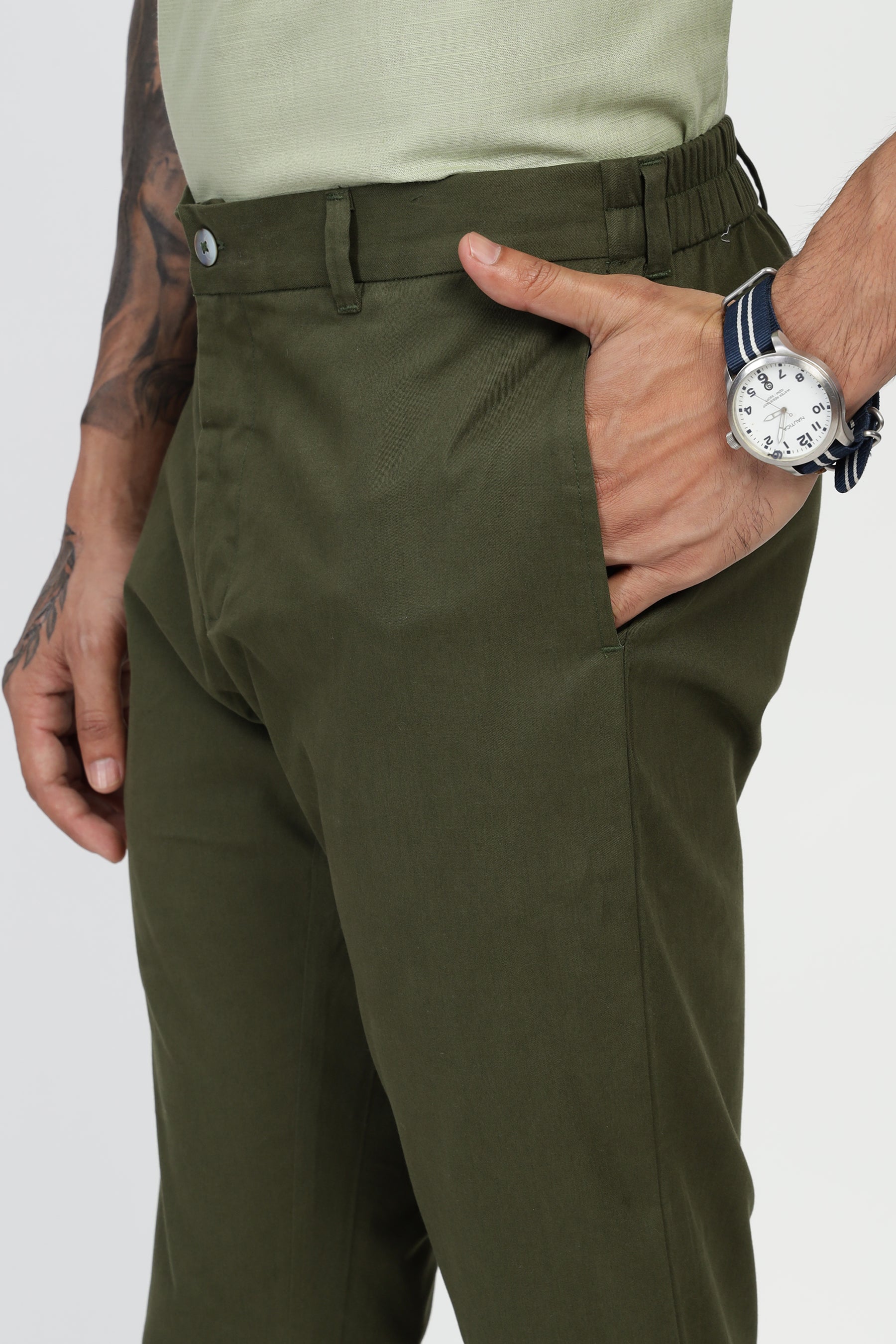 Elastic Waist Tapered Fit Pants